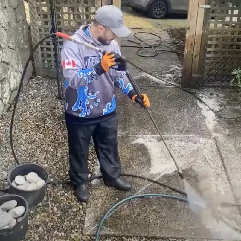 Residential gallery image 34